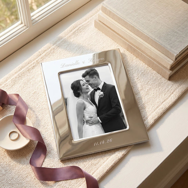 Memorra Pure 5x7 Picture Frame lifetime engraving