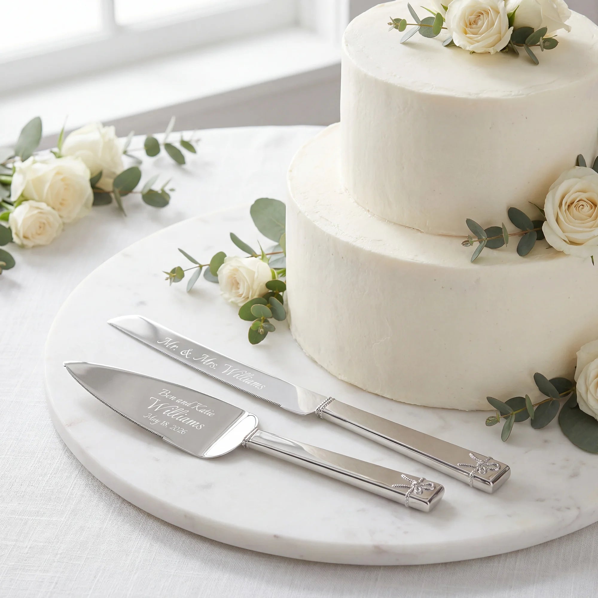 Engraved Vera Wang Love Knots Silver Wedding Cake Cutting Set